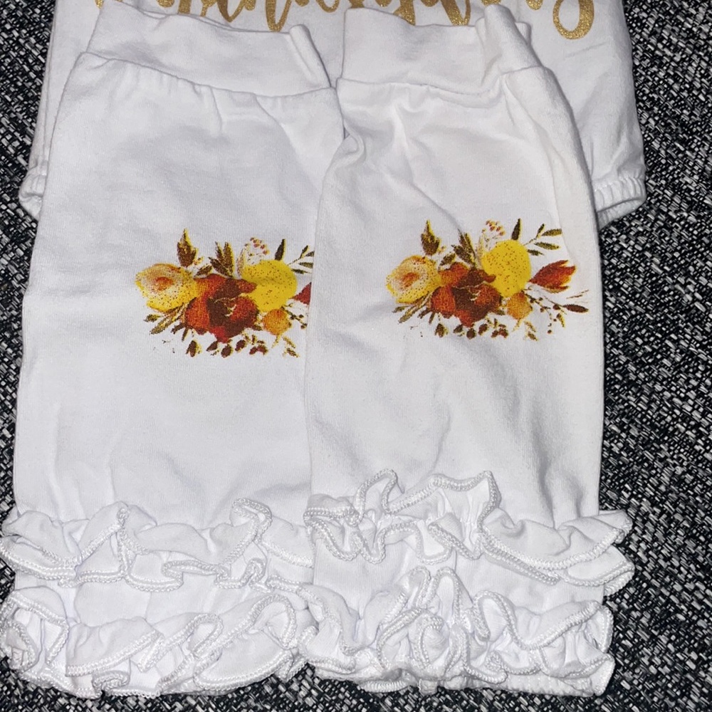 Matching set - Picture 3 of 3